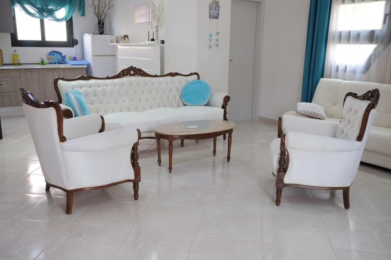 Irenes Apartment Kallithea  Luaran gambar